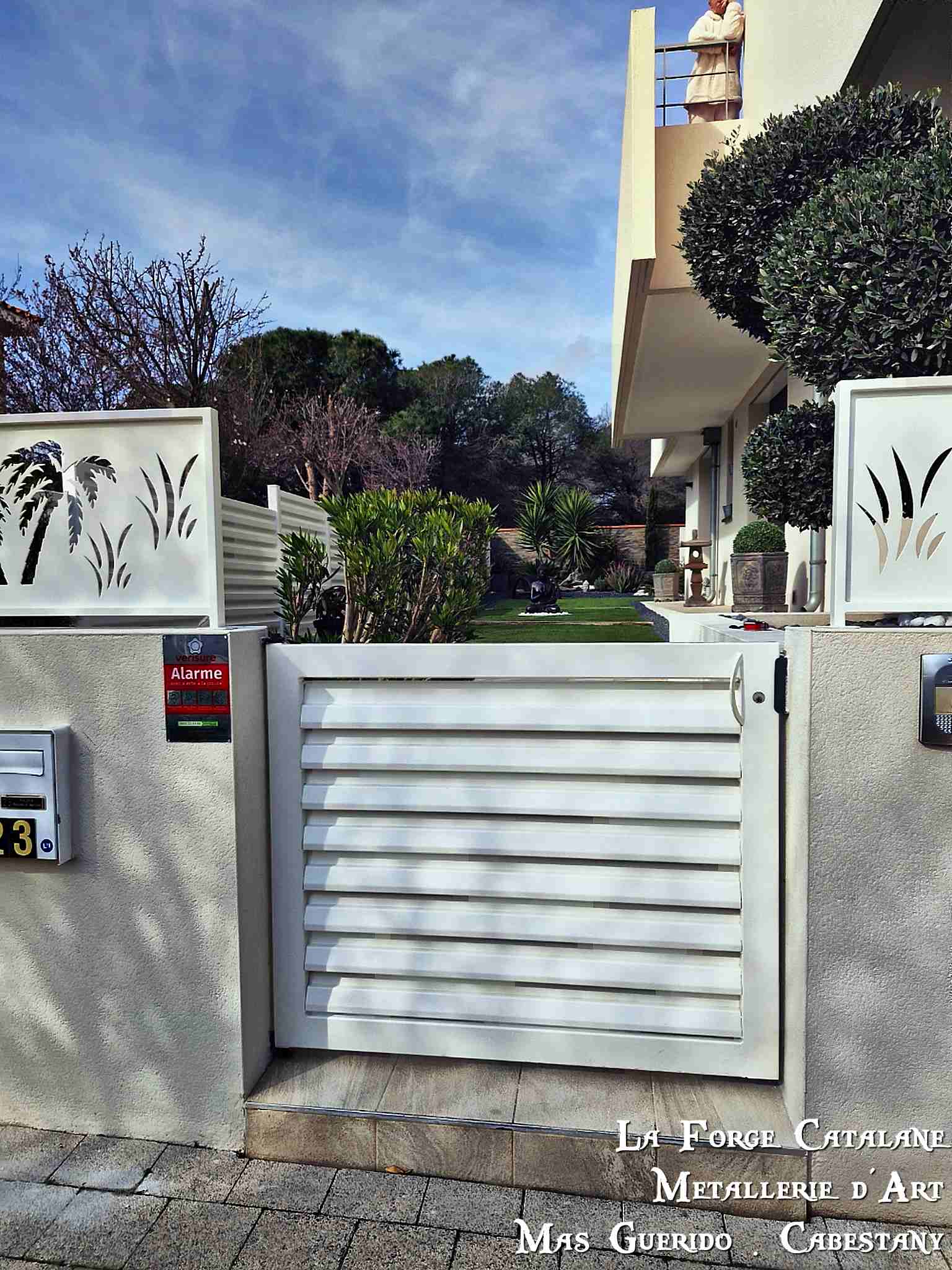 portillon lames pliee Z forge catalane.jpg